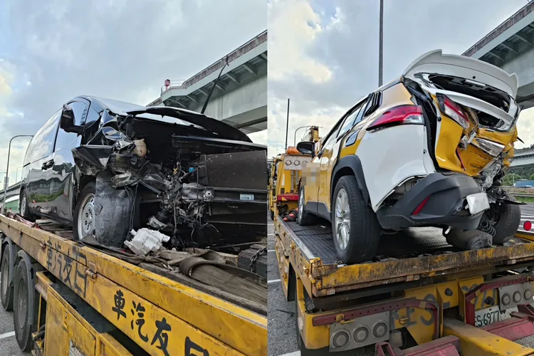 3輛小客車包括一輛計程車撞得面目全非。翻攝畫面