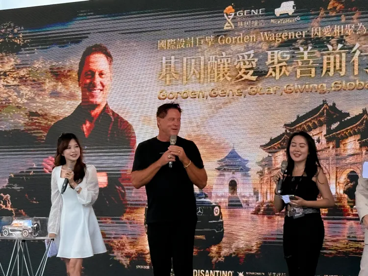 前Mercedes-Benz全球首席設計官Gorden Wagener到場與車主交流，近距離分享自己對汽車設計與品牌美學的看法。林浩昇攝