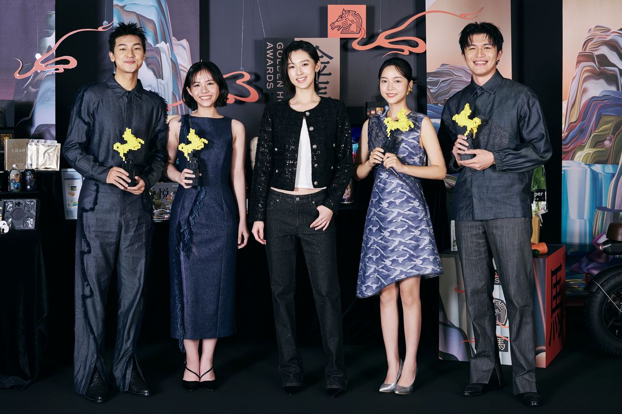 何曼希回娘家傳授遞獎經驗 盼《陽光女子合唱團》入圍