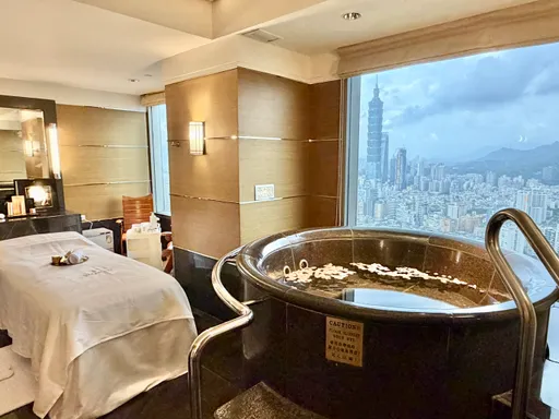 全台最高樓SPA！安潔莉娜裘莉愛牌進駐　可看101體驗百年手法