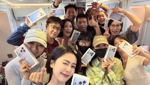白鹿豪送團隊人手一支iPhone 18pro max！總花費破百萬