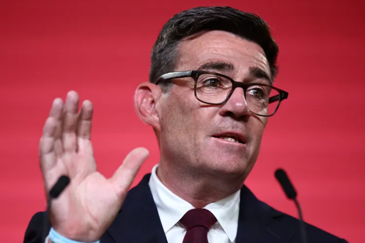 英國首相柏南。美聯社