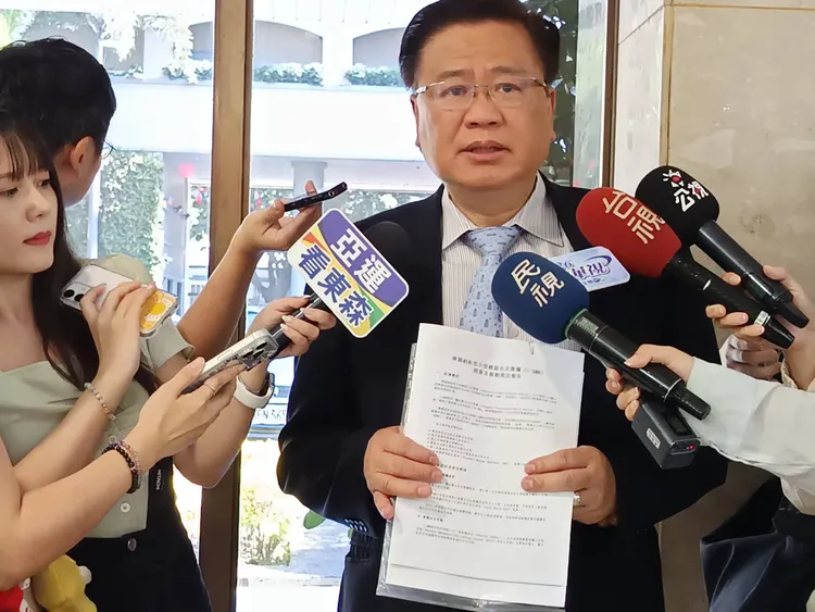 電價審議委員、商總理事長許舒博今表示，高科技產業用電量大，且從獲利面來看，適度調漲電價對高科技業影響不大。許麗珍攝