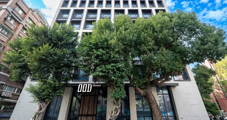 雀客國際酒店攜手WeMo ，旗下全台36間旅宿共同響應低碳城市移動。業者提供