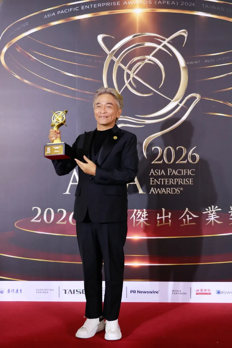 吳宗憲創業40年摘獎，喊話「沒有創意就沒有意義」。容易文創提供