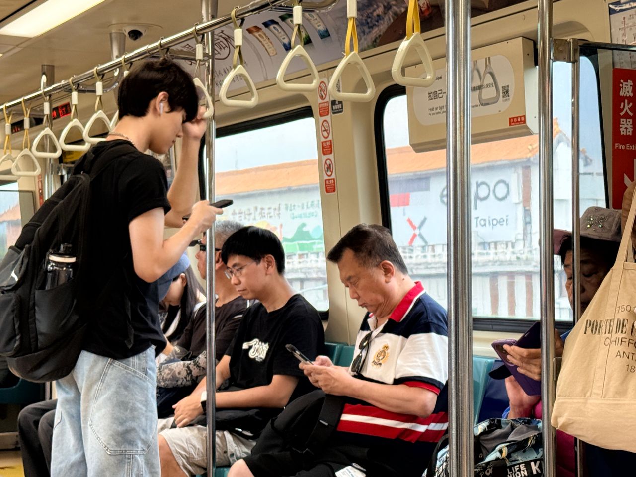 注意!下午4時全台手機響 三大電信同步災防測試