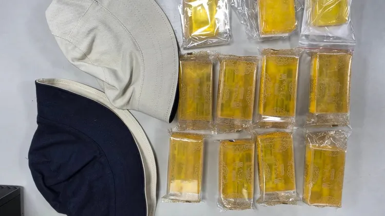 檢方指揮專案小組發動搜索，起出手工皂、帳冊等證據。檢方提供