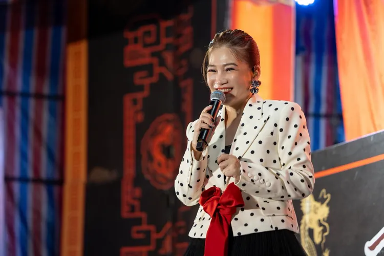 金曲歌后黃妃唱壓軸。主辦單位、何沐攝影