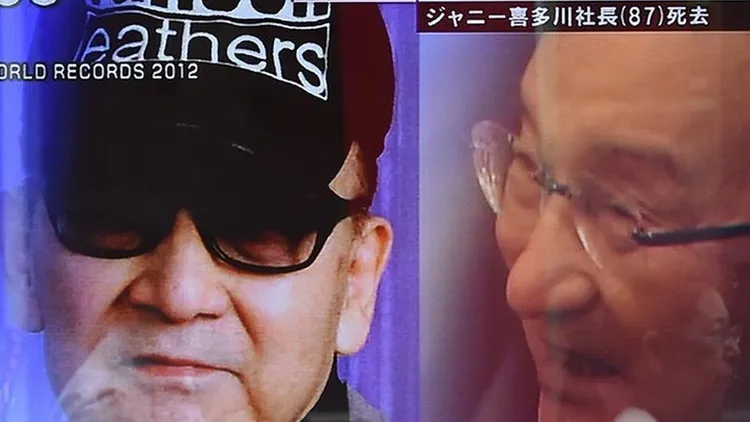 強尼喜多川創立日本偶像帝國──傑尼斯事務所，死後仍爭議不斷。翻攝BBC