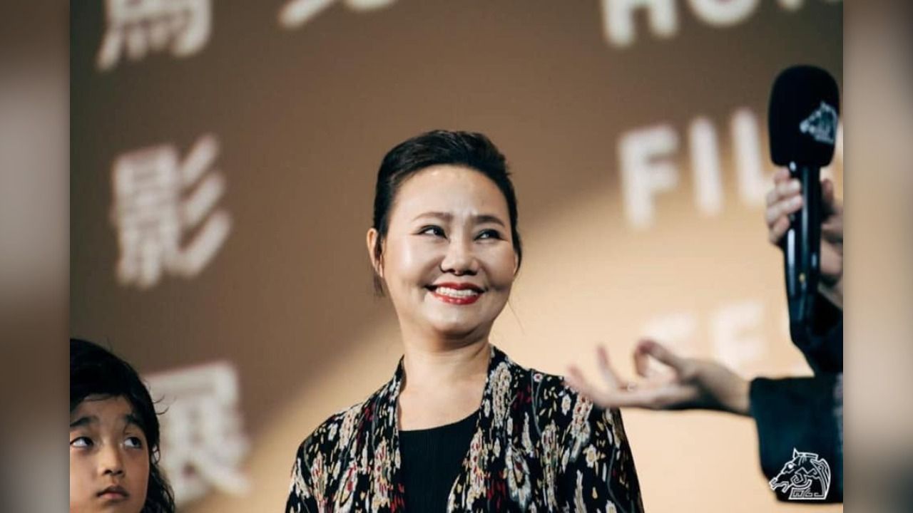 呂雪鳳「鍘美藝術節」時事哏連發爆紅!受邀表演並未一口答應原因曝