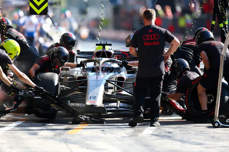 F1賽事進入後半段，Audi Revolut F1 Team持續尋求更穩定的積分表現，首個廠隊賽季也進入關鍵階段。原廠照片