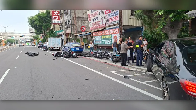 警方到場處理，余男一查竟是酒駕兼毒駕，身上還搜出咖啡包。民眾提供