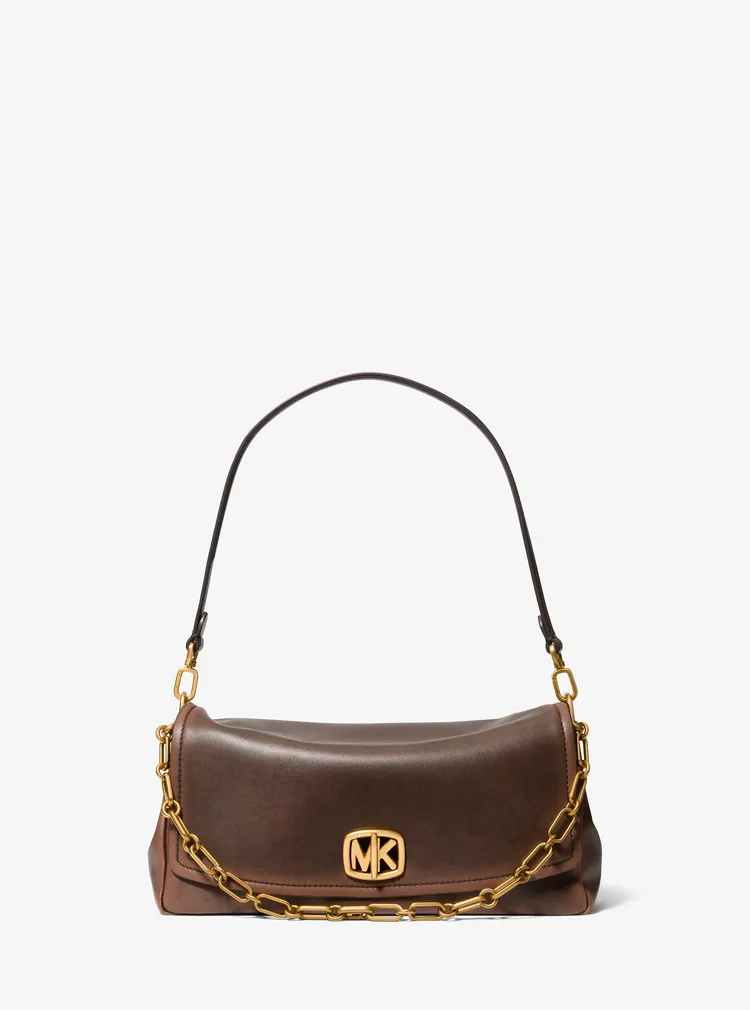 MICHAEL KORS Bryant巧克力棕色肩背提包，1萬4300元。品牌提供