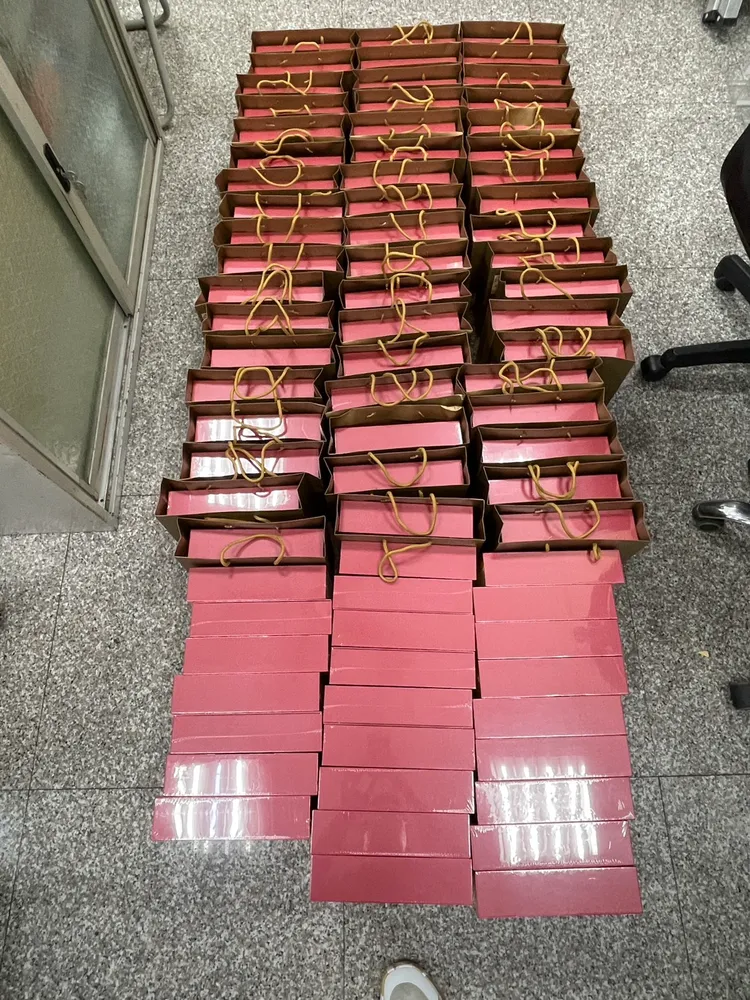 疑似用來賄選的燕窩禮盒。中檢提供
