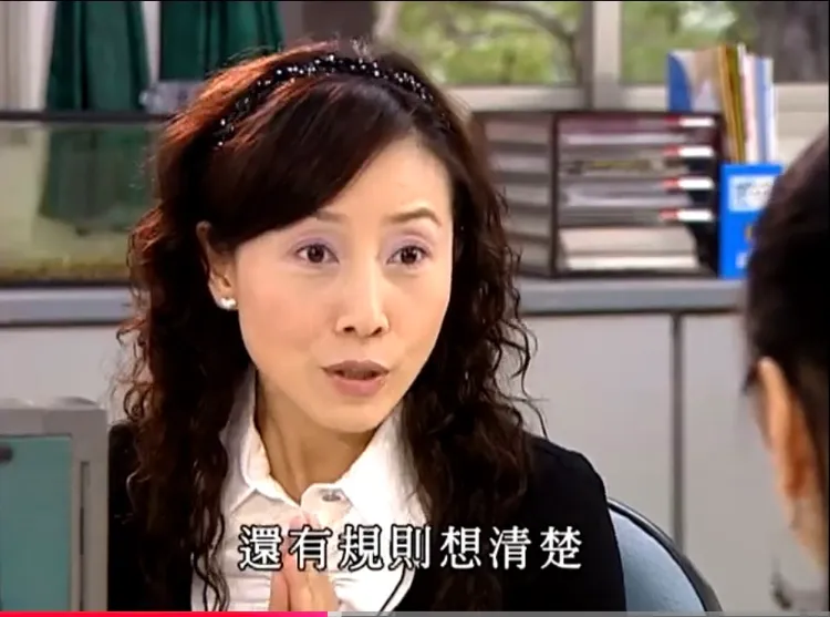 方岑成為經典的角色季老師。翻攝小公視《我的這一班》YT
