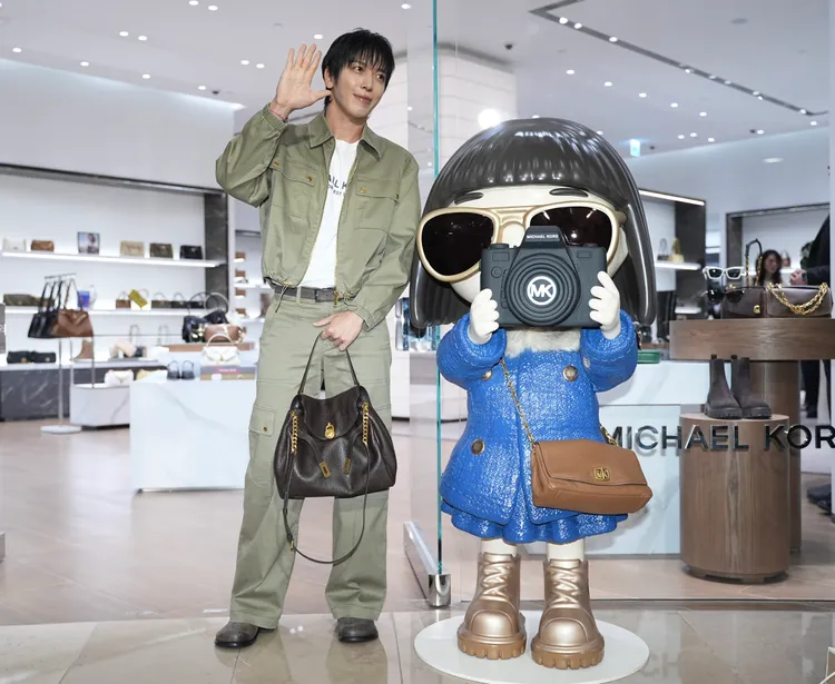 鄭容和出席MICHAEL KORS 2026秋冬系列發佈會。彭欣偉攝