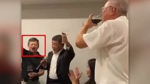 曾讚陳時中「部長好酒量」同桌飆歌　貪汙判6年落跑名醫抓到了