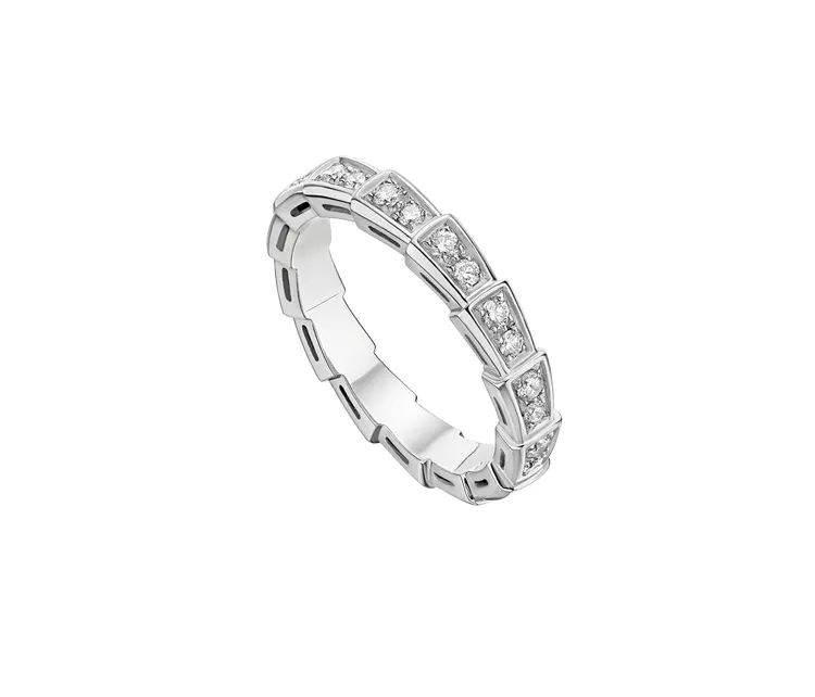 BVLGARI SERPENTI VIPER系列白金鑽石戒指。品牌提供
