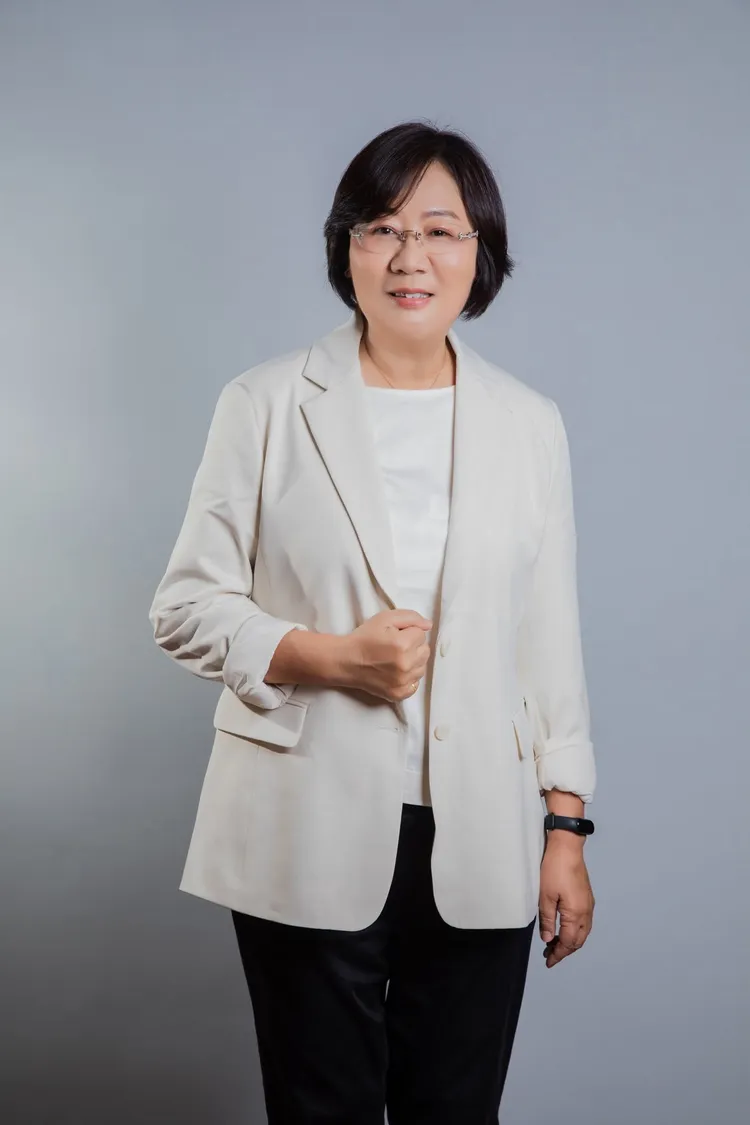 民雄鄉長林于玲26日提出告訴。翻攝林于玲臉書