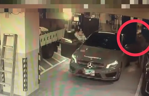 她下車買早餐…陌生女子竟鑽進車內！一路「搭」到托嬰中心　還想再次上車