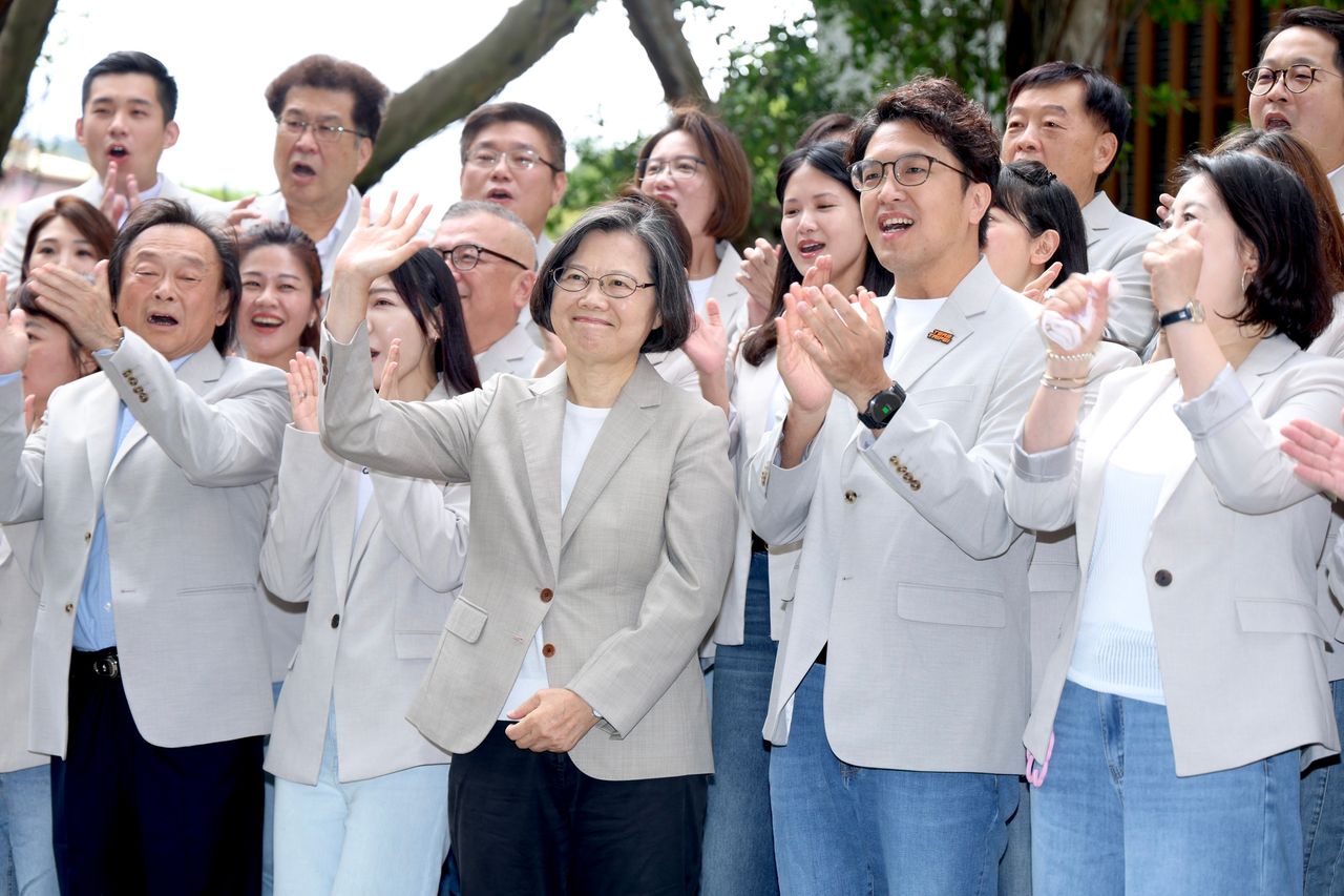 李艷秋分析蔡英文出手輔選原因 「國民黨內缺一個蔡英文」