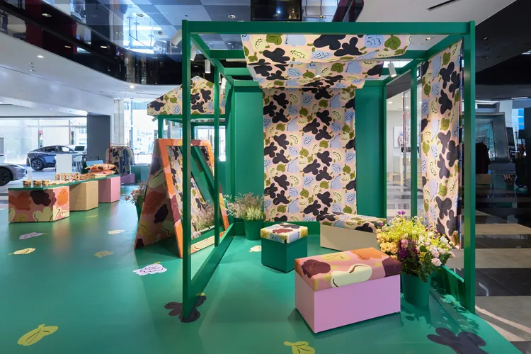《Art of Flowers 花漾藝趣》期間限定店以全新Kukasta kukkaan印花為主題。品牌提供
