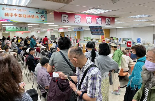 台灣稅務員近8成是女性　每人平均服務2583人