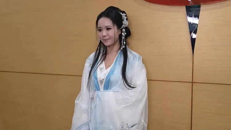王妃天崩開局穿越整頓霸凌者佀廣洋。翻攝畫面