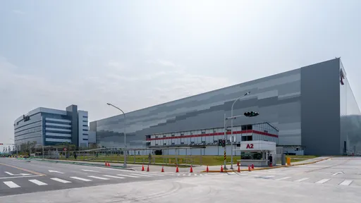 蔣萬安問演唱會後年輕人有沒更好工作！高市府：各項指標提升 進步有目共睹