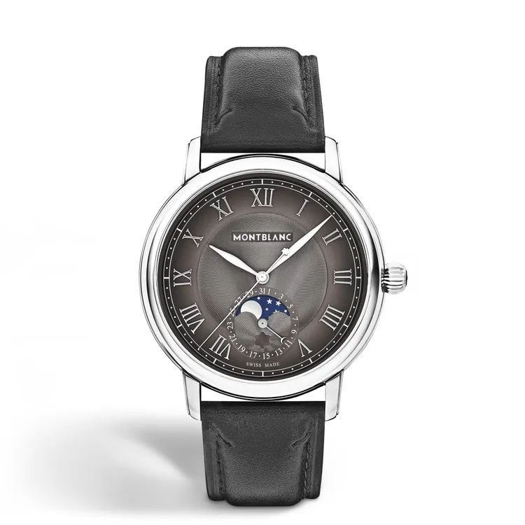 MONTBLANC明星傳承系列月相腕錶，18萬1900元。品牌提供
