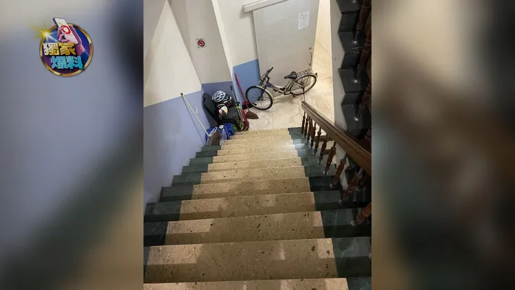 謝龍介表示物品原是大樓清潔人員要帶走，後來已經自行清理完畢。爆料者提供