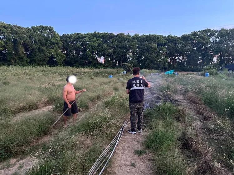 現場制止並要求撲滅。環保局提供