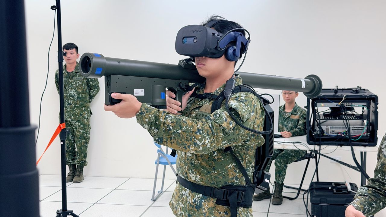 陸軍2款刺針飛彈模擬器首度亮相!無人機也納打擊目標