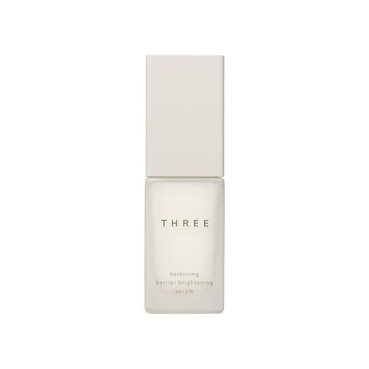 THREE平衡淨白屏護精華，30ml／3450元。品牌提供