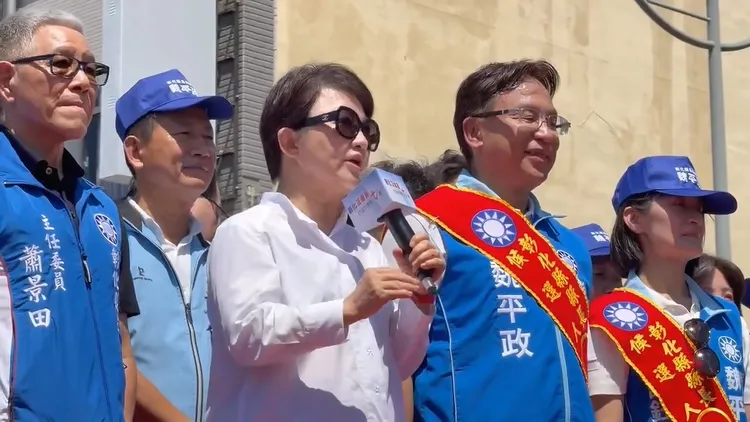 台中市長盧秀燕力挺魏平政。民眾提供
