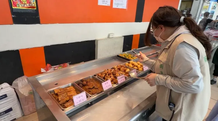 台南市衛生局今派員稽查。翻攝照片