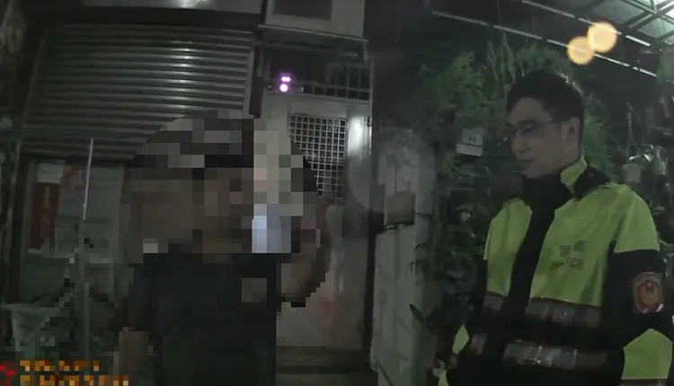 張男返家後發現進不了車庫。翻攝畫面