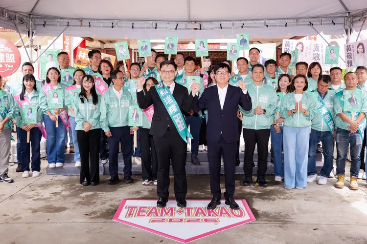 陳其邁表示，高雄要繼續往前邁進，賴瑞隆就是最佳人選。翻攝畫面