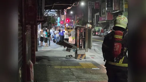 蘆洲深夜超巨響！民眾以為氣爆...「變電箱爆開」住戶百公尺外嚇醒