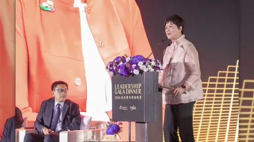 半導體700位大咖齊聚台灣！何麗梅獲女性領袖獎：用自己的方式領導