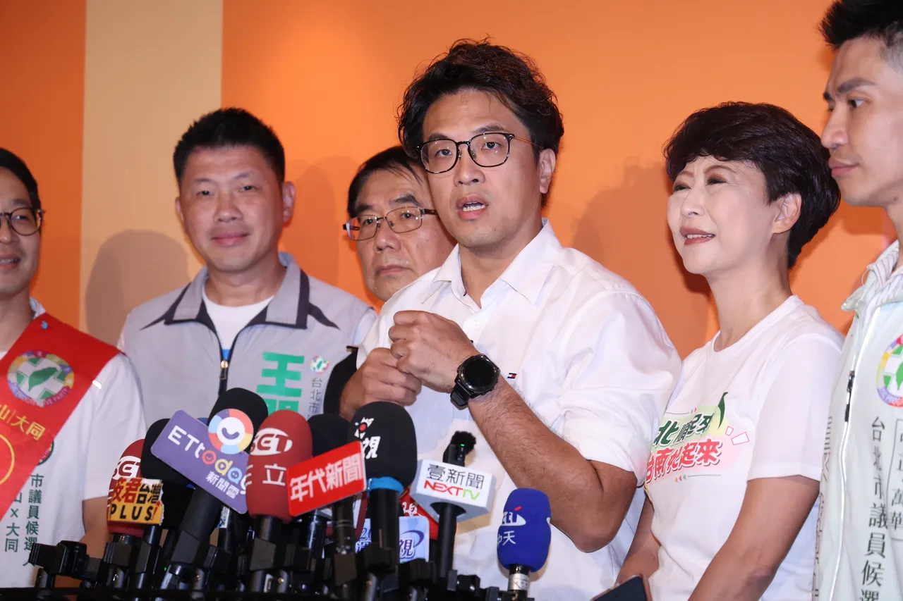 教師節快樂！沈伯洋還原去年立院投票放假：人民已厭倦去脈絡放消息