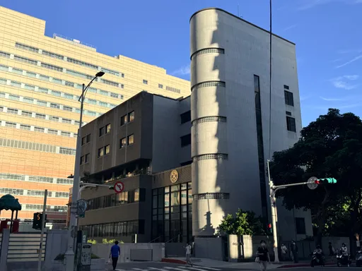 2大病毒同步來襲！急診壓力再拉警報　醫曝院內已全面配戴N95口罩