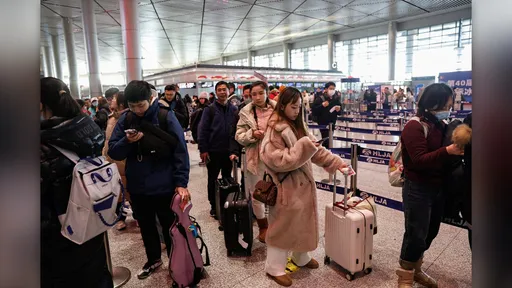 中國出境新規上路　旅美中國籍友人不敢返鄉：怕回去就出不來