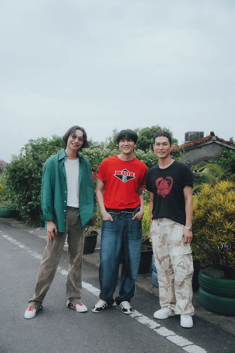 宇宙人睽違四年推出全新專輯《Dear You》。相信音樂提供