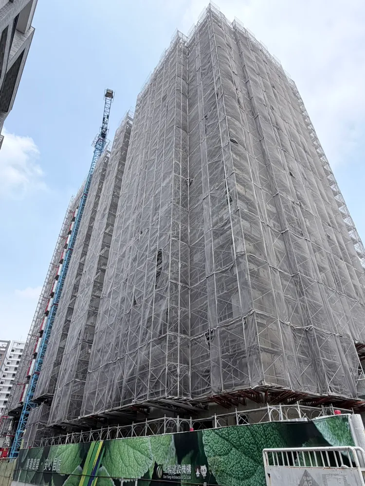 「上揚森活」建案最新房價出現，廣告戶每坪最低24.5萬元。葉家銘攝