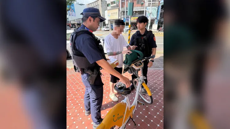 有員警上班途中看見可疑人是，通報警網前來，果然逮到車手。嘉義市警局提供