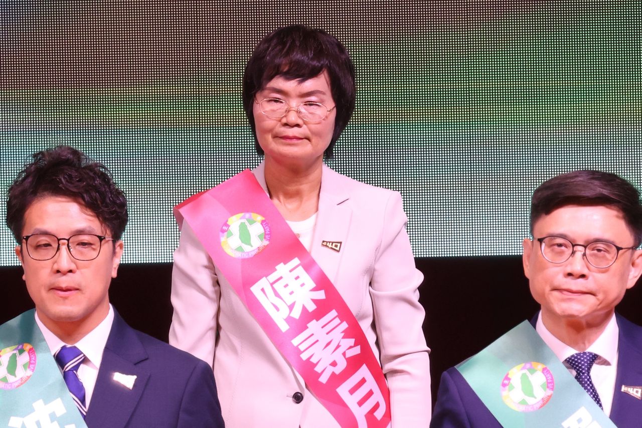 陳素月老公車禍離世!獨養2兒 她揭20年之舉「難怪選民挺」