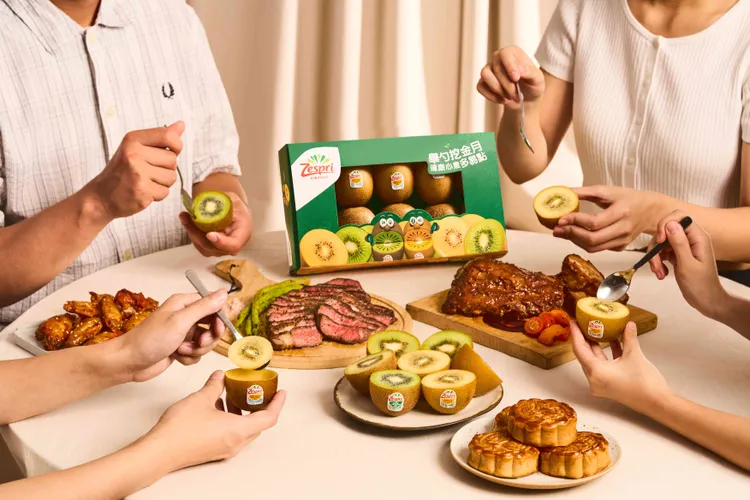 Zespri 透過酸甜清爽、高營養密度的奇異果，為送禮選擇增添新意，也為豐盛的團圓帶來恰到好處的健康與清爽平衡。業者提供