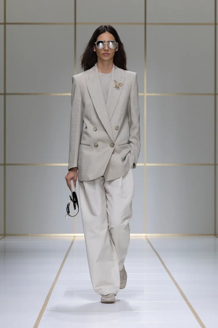 Giorgio Armani 2027春夏大秀。品牌提供