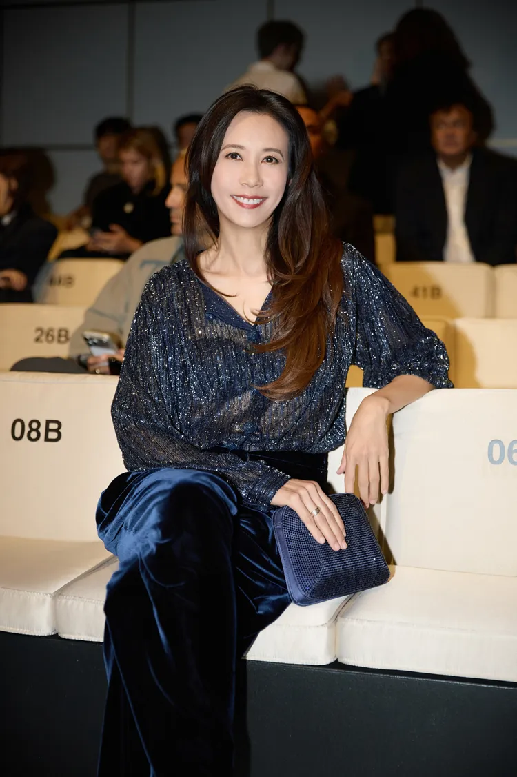 莫文蔚現身Giorgio Armani 2027春夏大秀。品牌提供